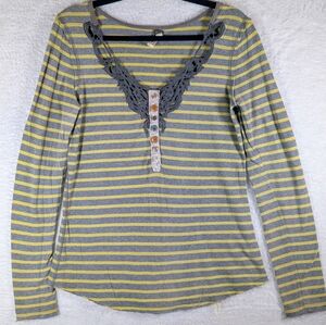 528-We The Free Gray and Yellow Striped Lace Top